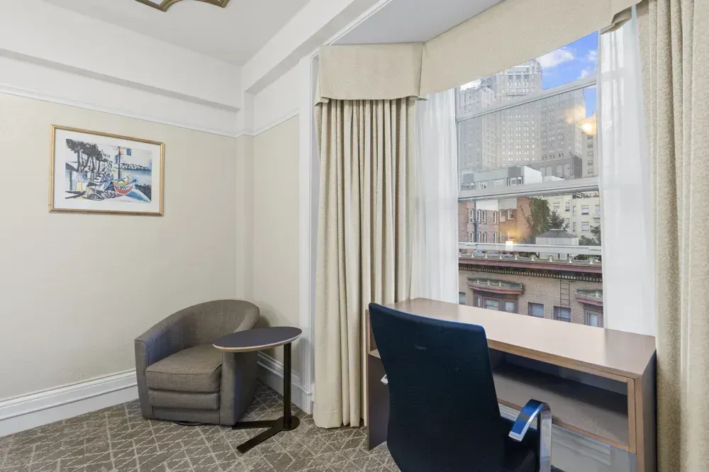 Premier King, view 3